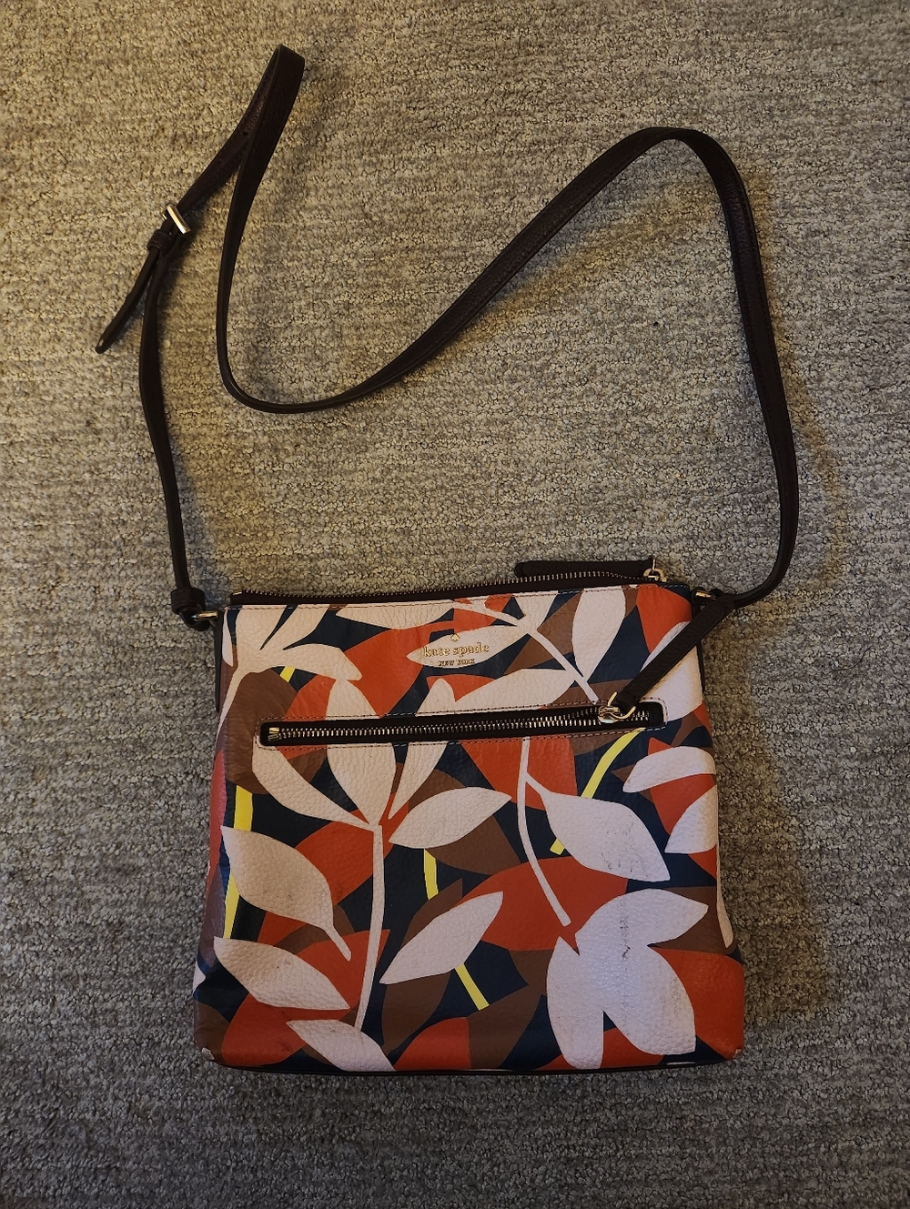 Kate Spade 454 Spade Swingpack Crossbody Bag